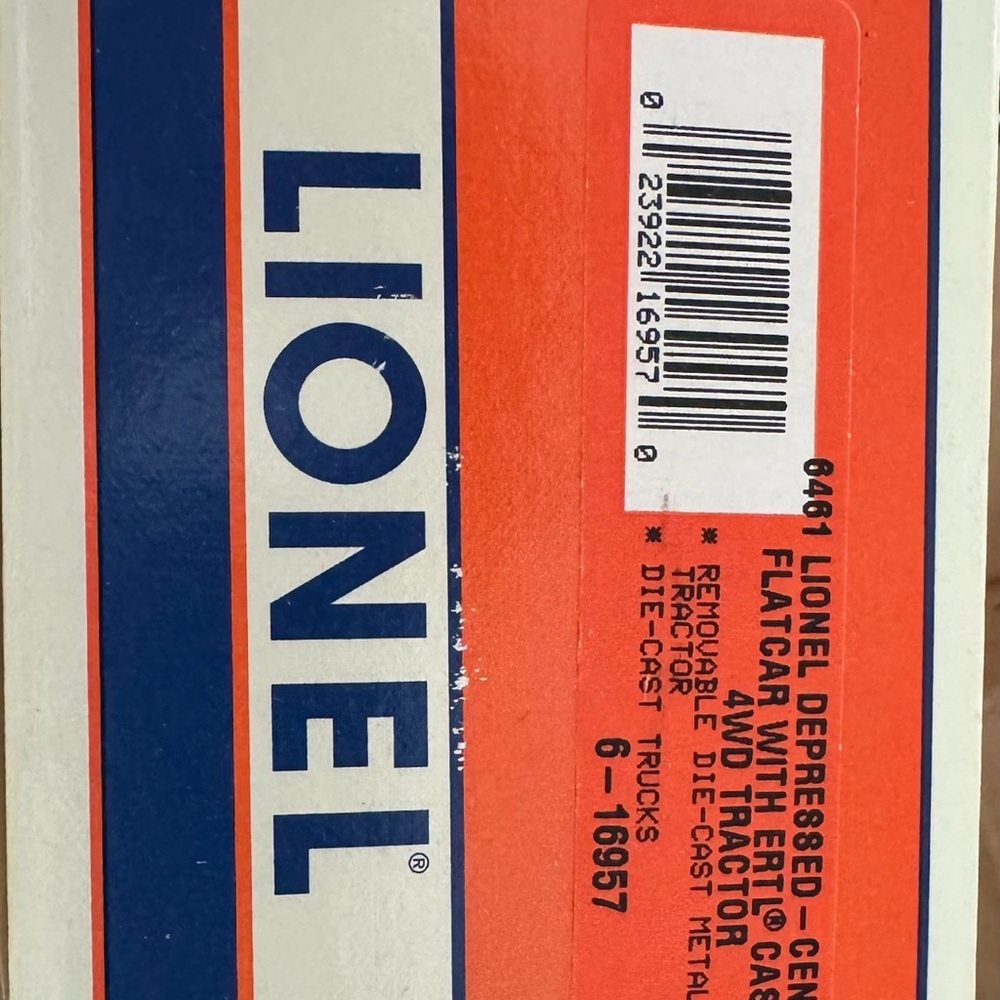 Lionel Blue and White Flatcar with Removable Tractor